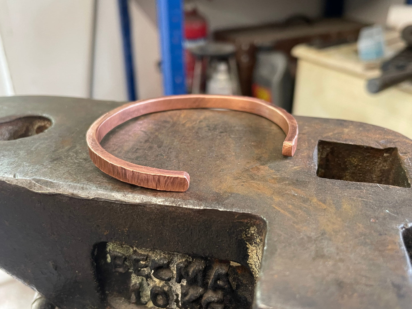 Solid Copper or Bronze Hammered Cuff Bracelet, Men’s or Womens Copper Cuff Bracelet, Gift for him, Gift for her